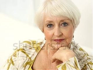 granny loves porn